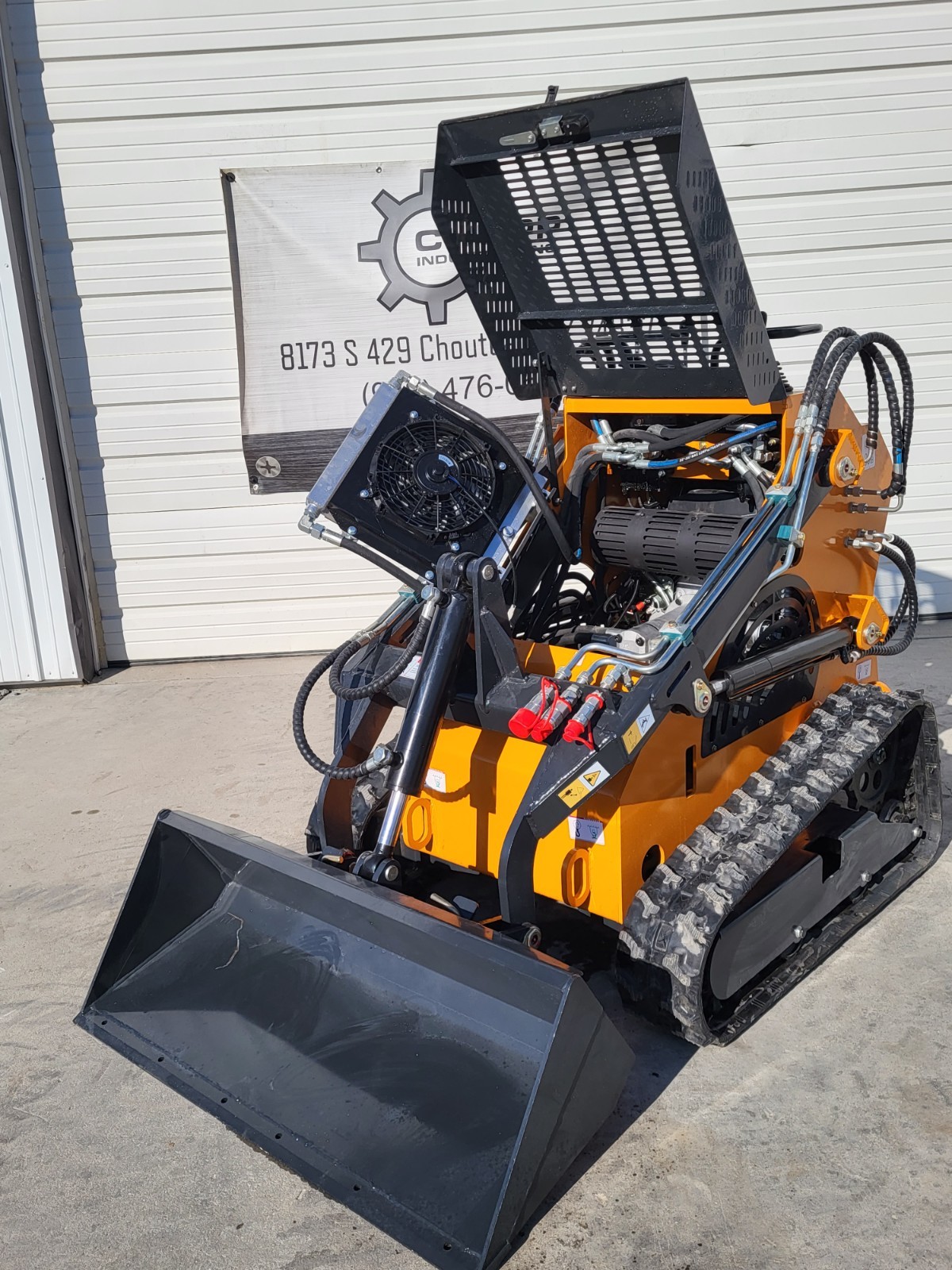 ATS-T460 Compact Track Mini Skid Steer Loader, photo 9 of 11
