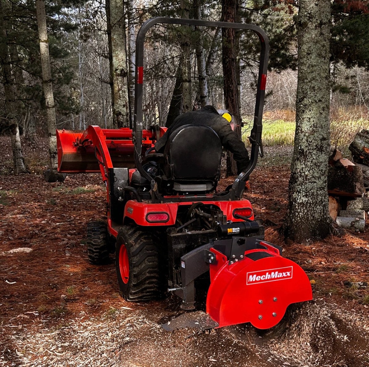 SG24 3-Point PTO Stump Grinder - 24 in Flywheel, 34 Carbide Teeth, 15-45 HP Tractors, photo 8 of 12